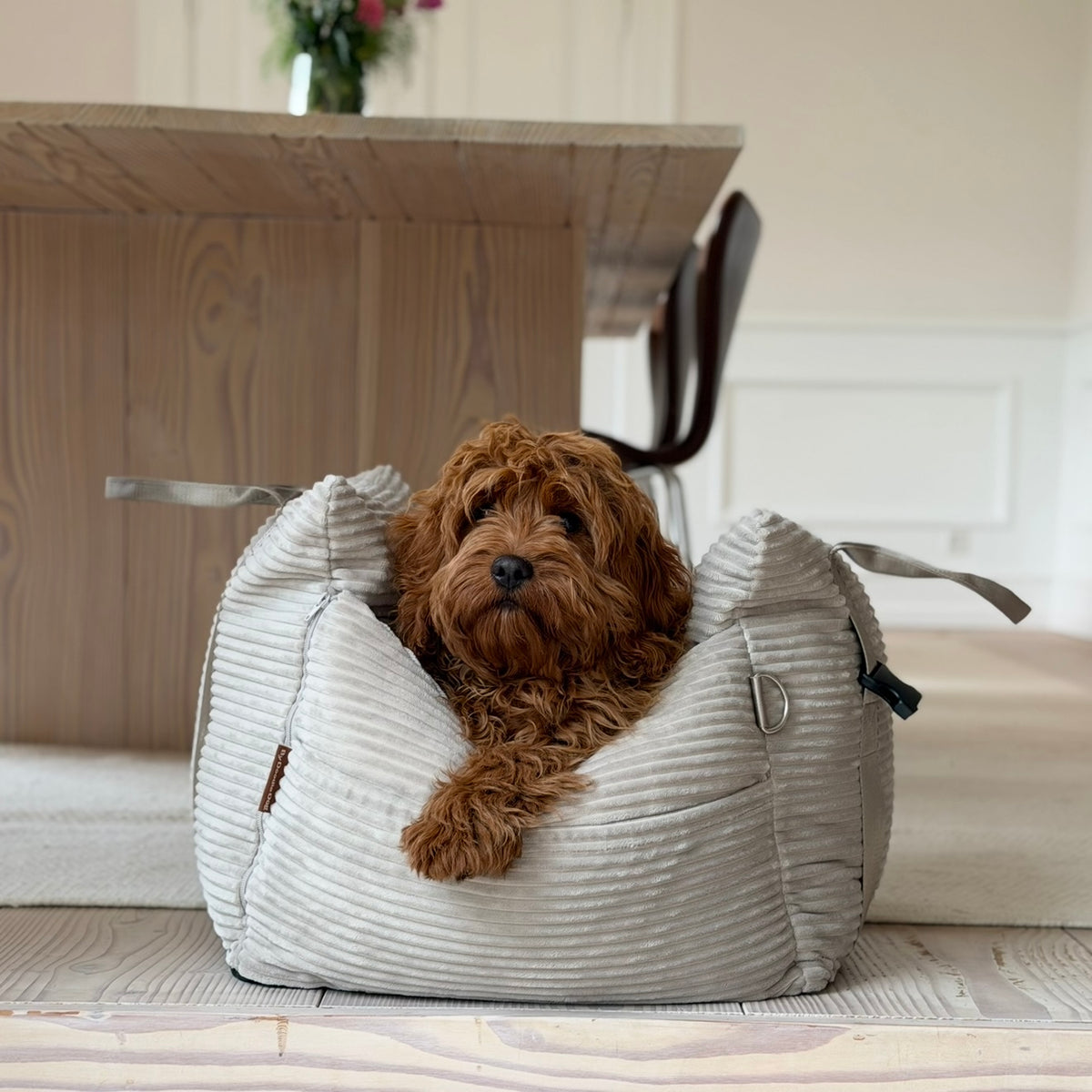 Lille Bjørk bilsæde til hunde - beige / Bred fløjl 52 x 52 x 36 cm