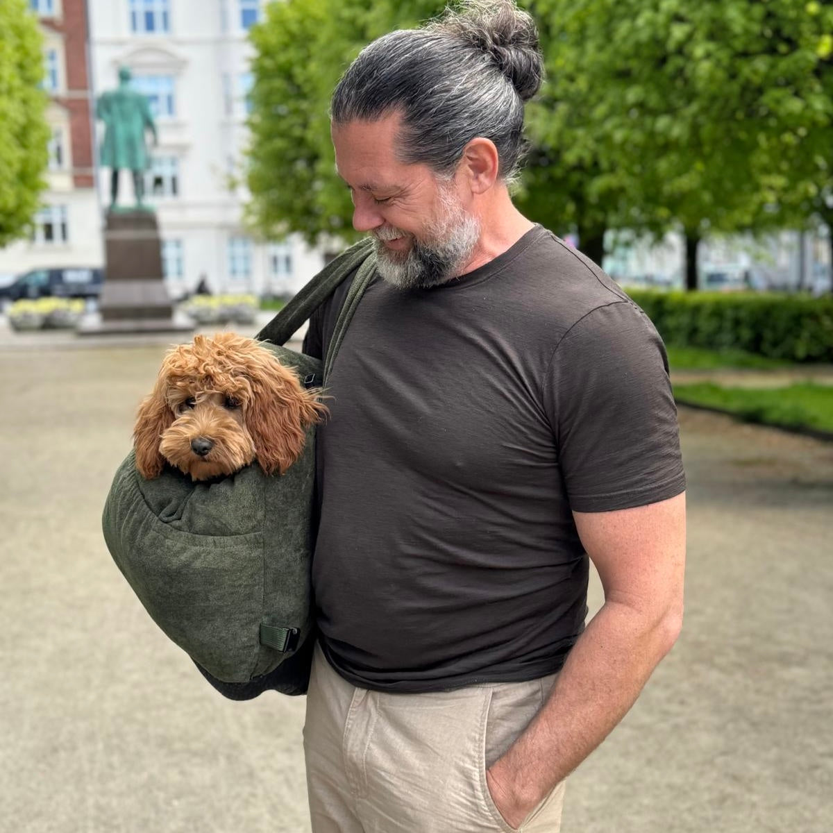 Hjalmar hunde taske/bilsæde - Støvet grøn
