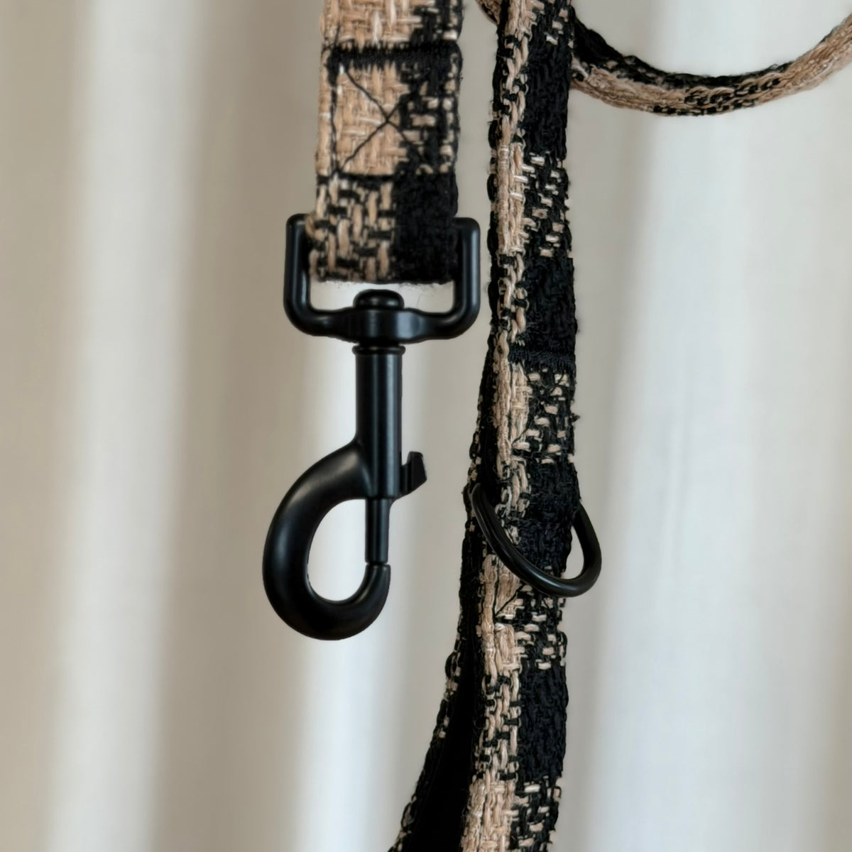 Nora ternet kropssele sort/beige