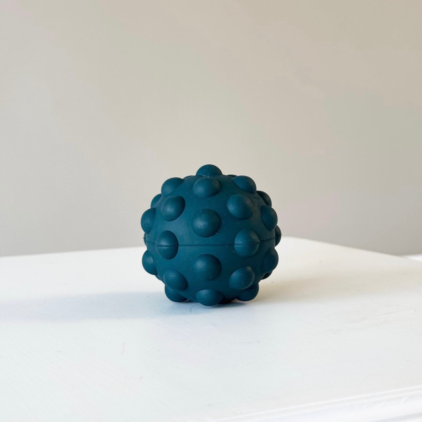 Bold i naturgummi