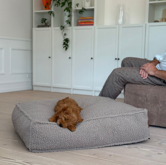 Frede hundekurven i sherpa fleece