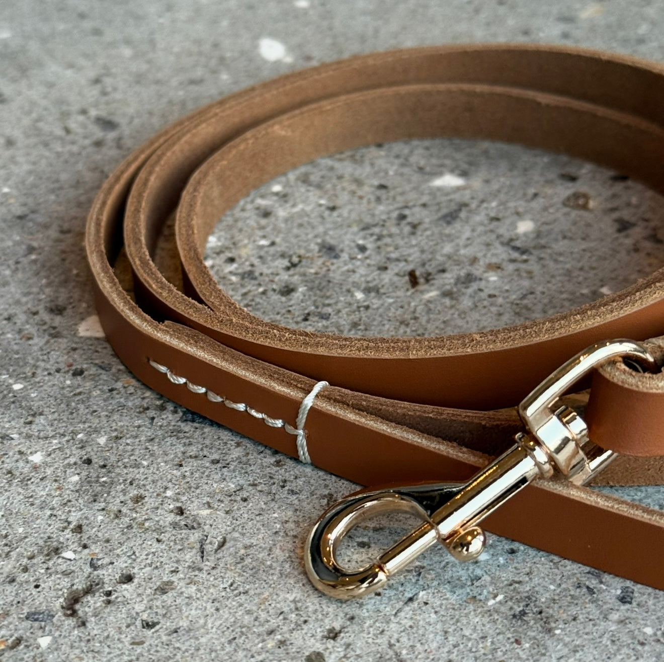 Hundesnor i cognac læder 140 cm