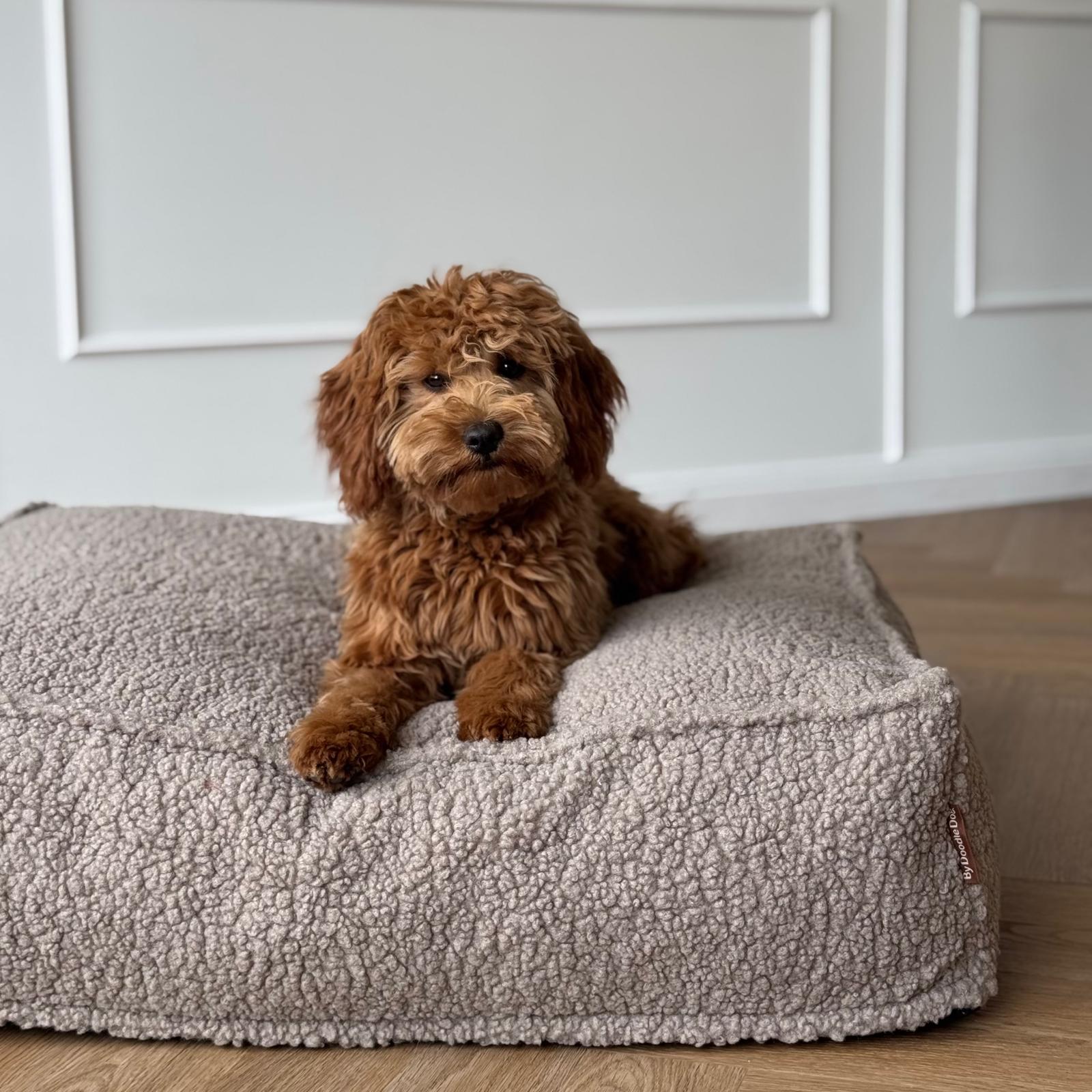 Frede hundekurven i sherpa fleece / Forudbestil uge 23